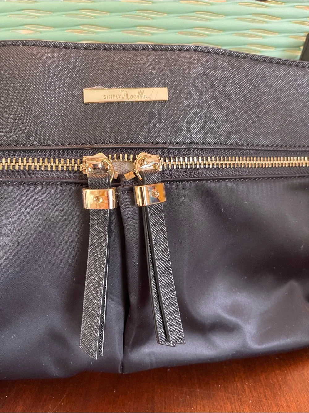 Simple Noella Black crossbody purse - Picture 7 of 11